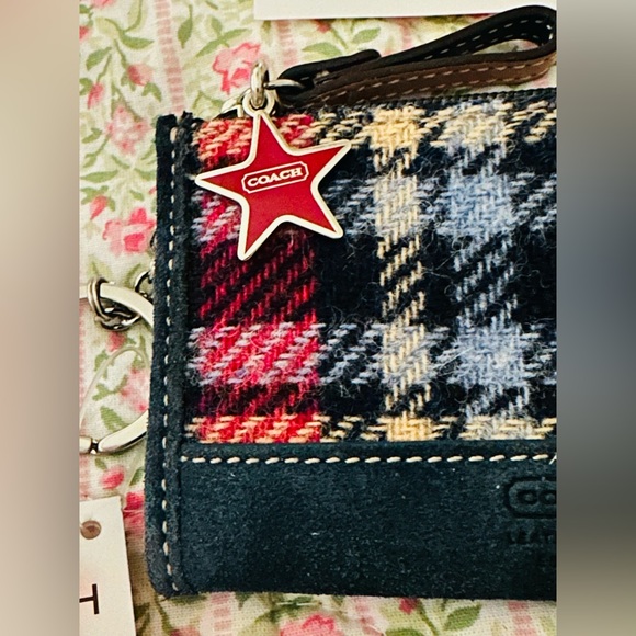Authentic Coach Vintage Holiday Plaid Keychain Wallet - Red, Blue,& White! NWT! - Picture 2 of 9